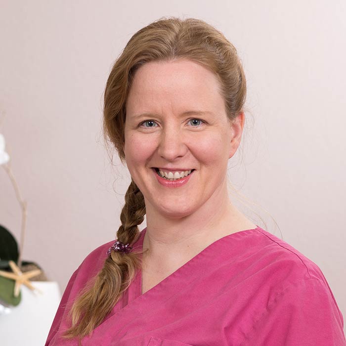 Zahnarzthelferin Melanie Heinen in Lingen.